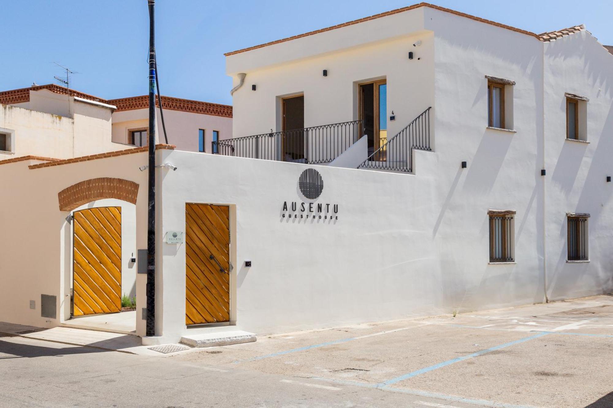 Ausentu Guest House Tortoli Exterior photo